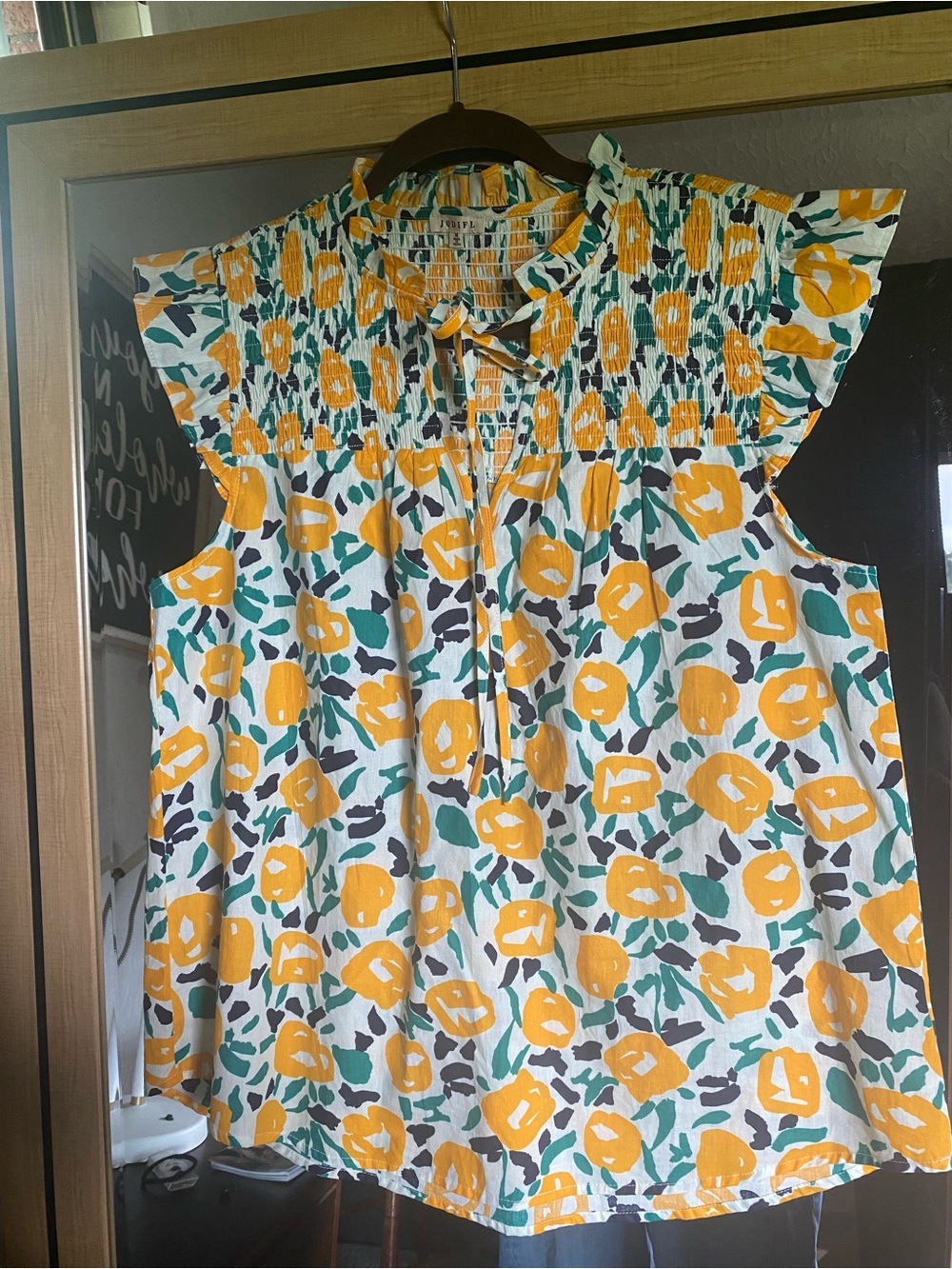 Women’s Yellow Floral Tie-Neck Sleeveless Top